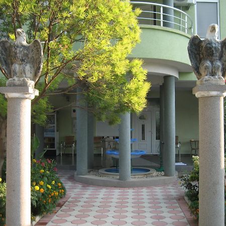 Guest House Vila Mimoza Ulcinj Buitenkant foto
