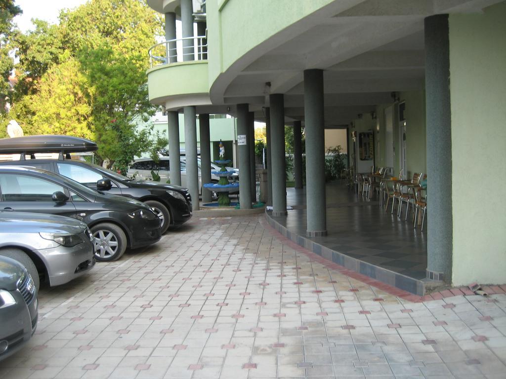 Guest House Vila Mimoza Ulcinj Kamer foto