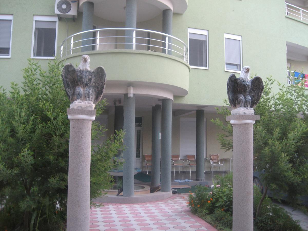 Guest House Vila Mimoza Ulcinj Buitenkant foto