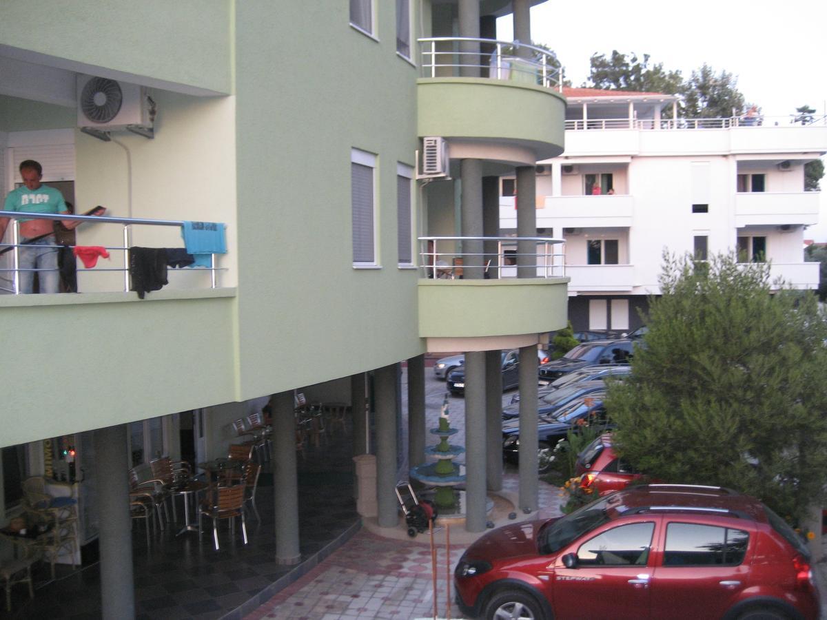 Guest House Vila Mimoza Ulcinj Buitenkant foto