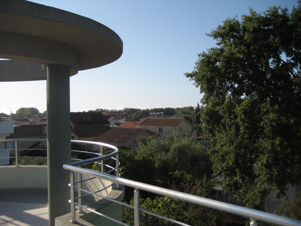 Guest House Vila Mimoza Ulcinj Buitenkant foto
