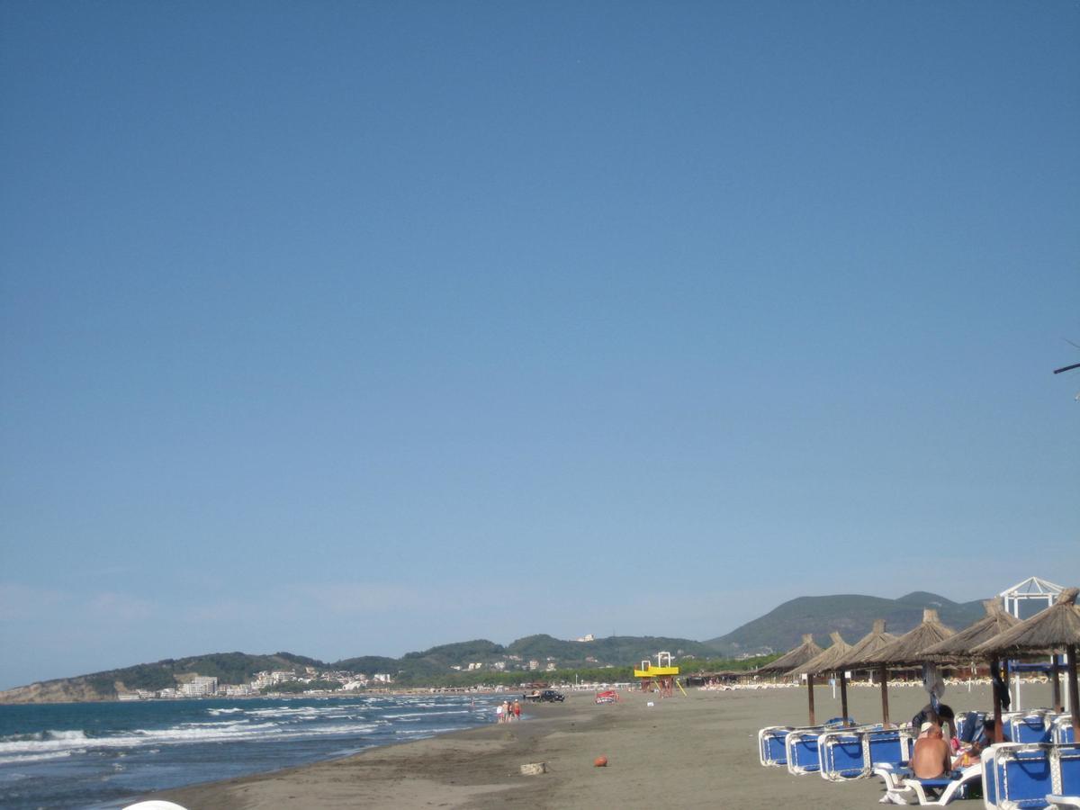 Guest House Vila Mimoza Ulcinj Buitenkant foto